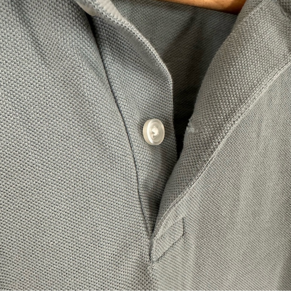 Everlane Dusty Blue Grey Polo Shirt - Picture 5 of 11